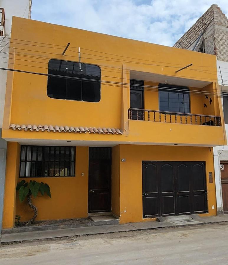 Yellow House Huanchaco Eksteriør billede
